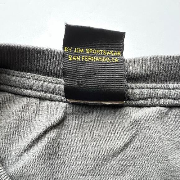 Vintage Mickey Mouse Basketball Hip Hop Faded T Shirt Disney Mickey Unlimited - Picture 4 of 13